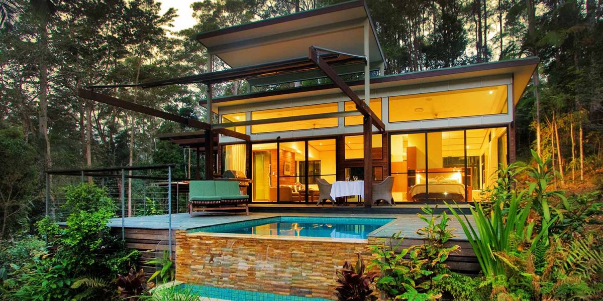 Romantic adults only luxury rainforest accommodation located between ...